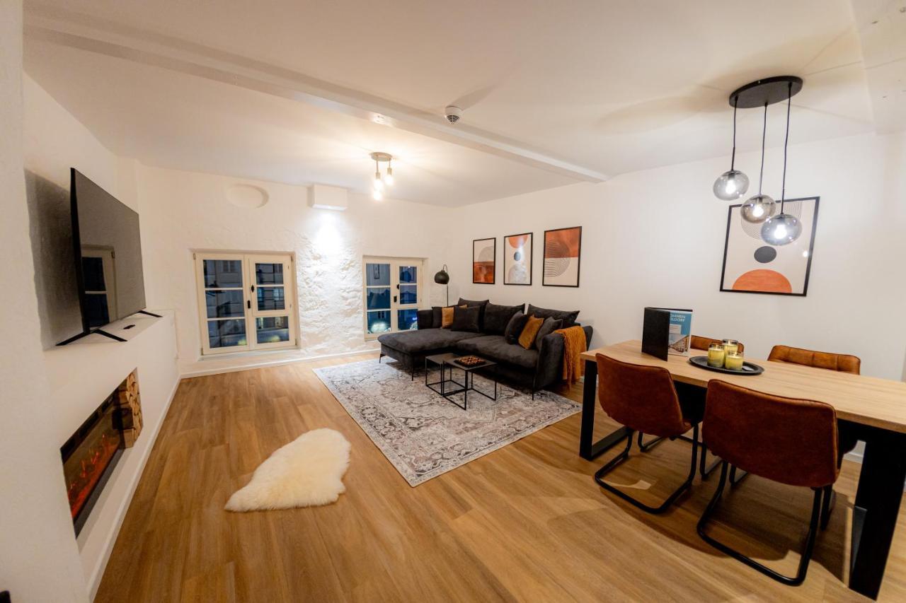 Highlight Am Stadtplatz Muehldorf - C4S Come4Stay - 2 Zimmer Wohnung I Bis Zu 5 Gaeste Eksteriør billede