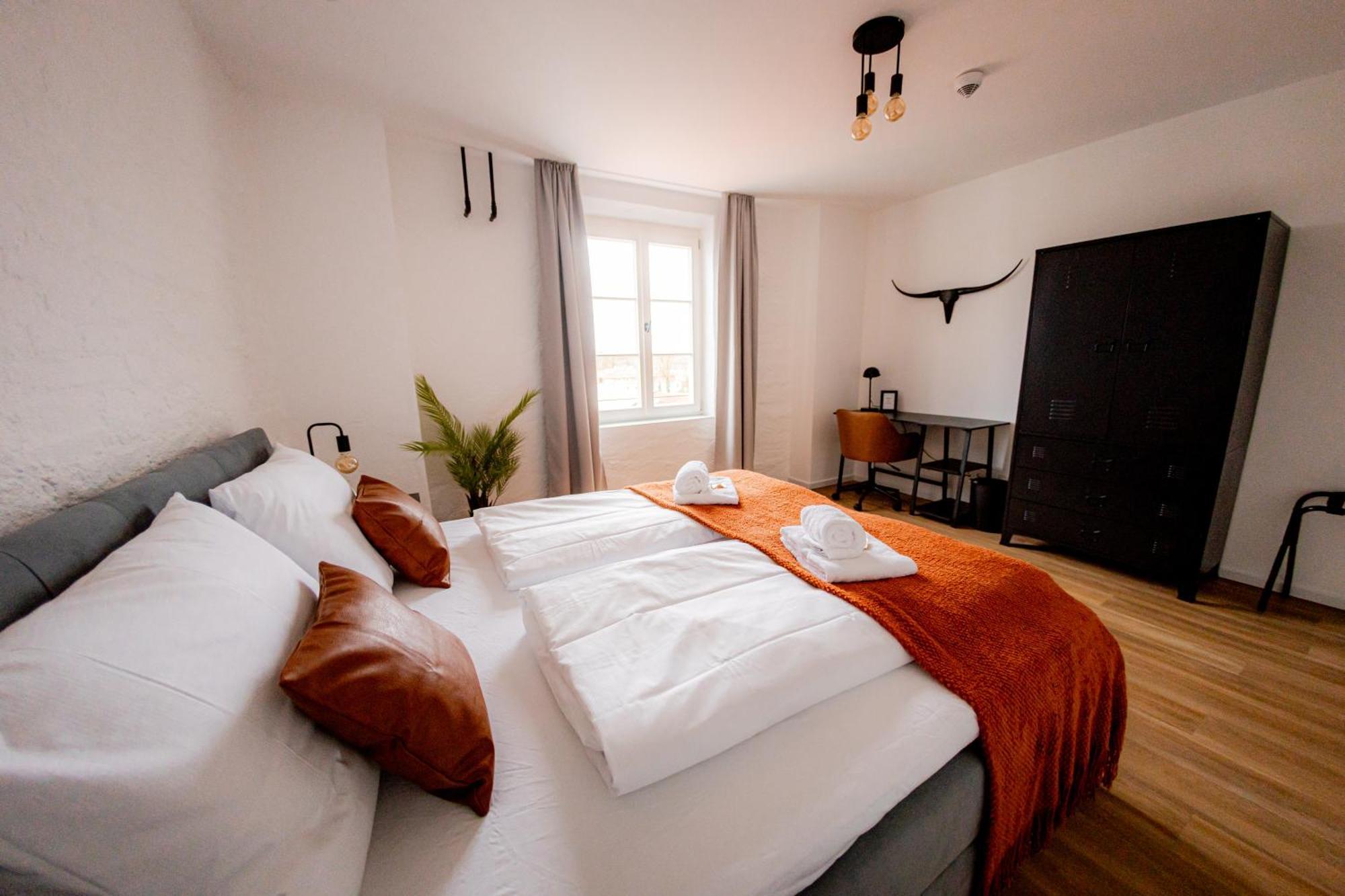 Highlight Am Stadtplatz Muehldorf - C4S Come4Stay - 2 Zimmer Wohnung I Bis Zu 5 Gaeste Eksteriør billede