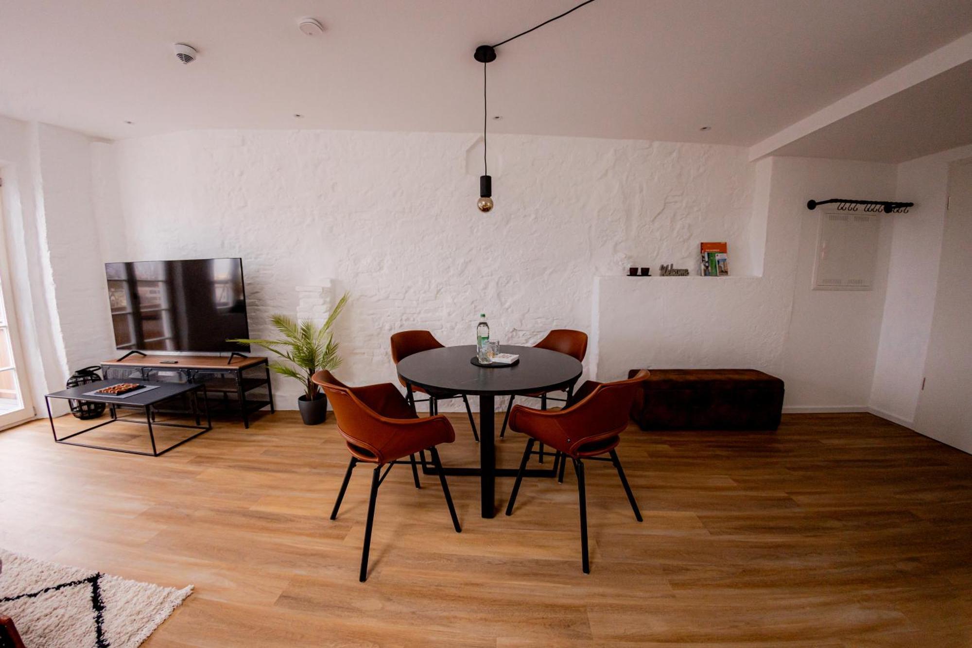 Highlight Am Stadtplatz Muehldorf - C4S Come4Stay - 2 Zimmer Wohnung I Bis Zu 5 Gaeste Eksteriør billede