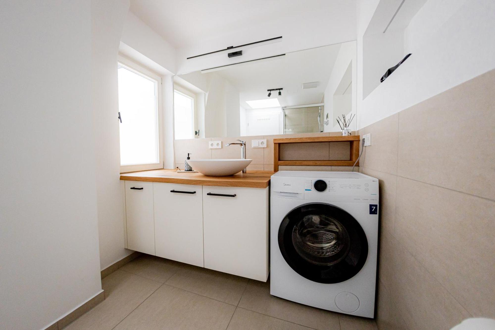 Highlight Am Stadtplatz Muehldorf - C4S Come4Stay - 2 Zimmer Wohnung I Bis Zu 5 Gaeste Eksteriør billede
