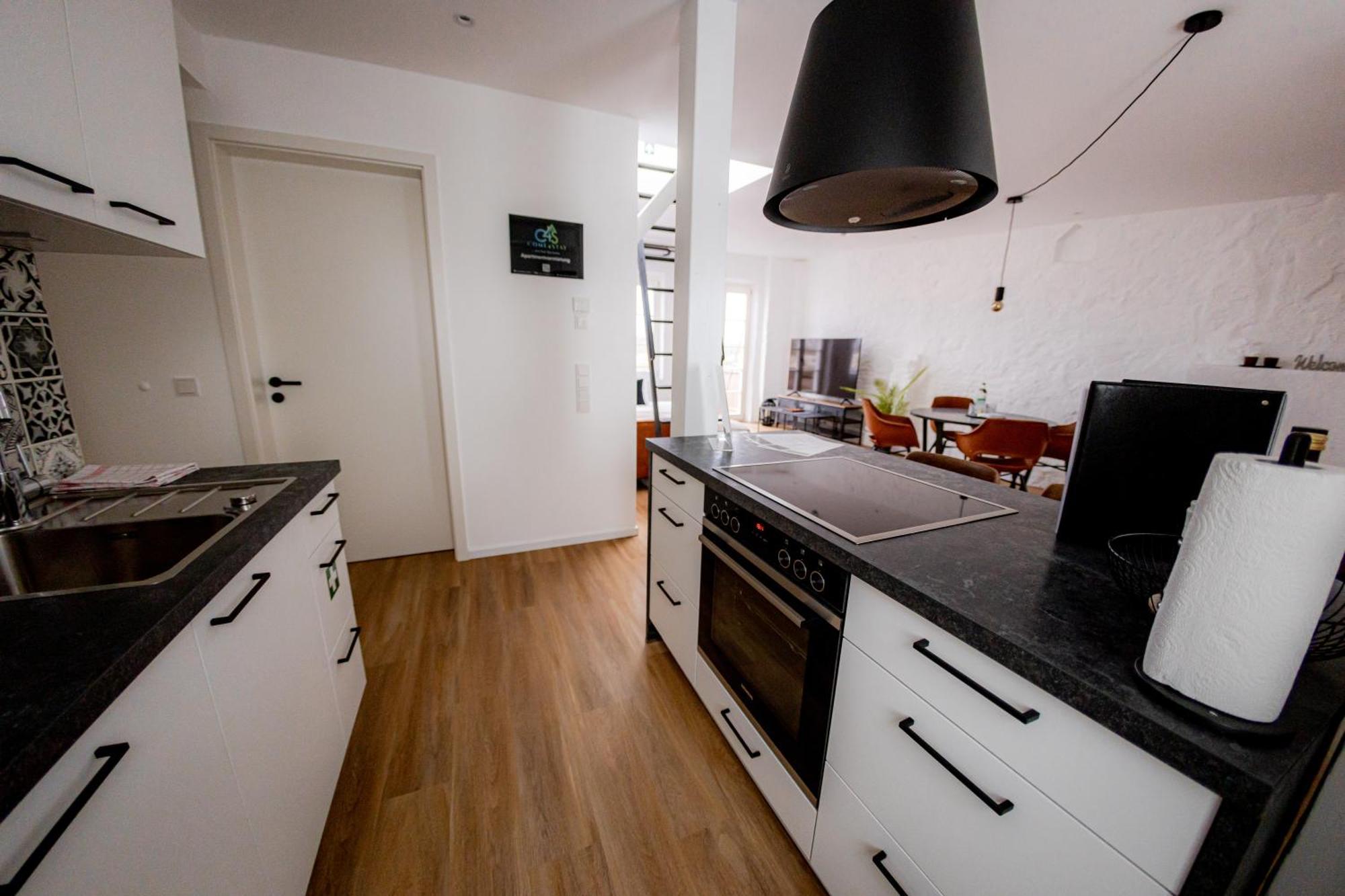 Highlight Am Stadtplatz Muehldorf - C4S Come4Stay - 2 Zimmer Wohnung I Bis Zu 5 Gaeste Værelse billede