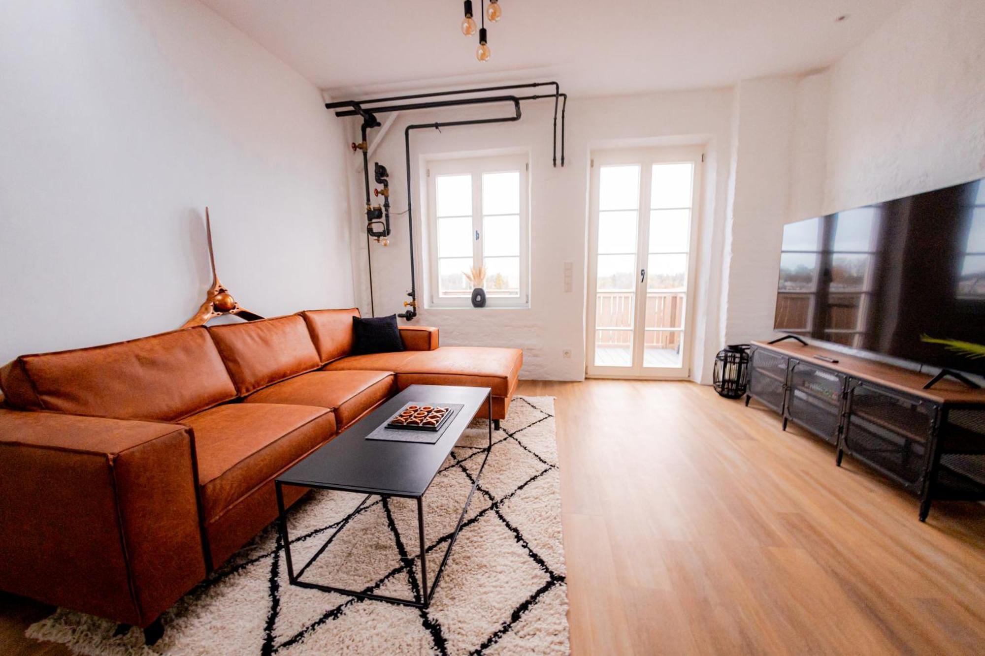 Highlight Am Stadtplatz Muehldorf - C4S Come4Stay - 2 Zimmer Wohnung I Bis Zu 5 Gaeste Værelse billede